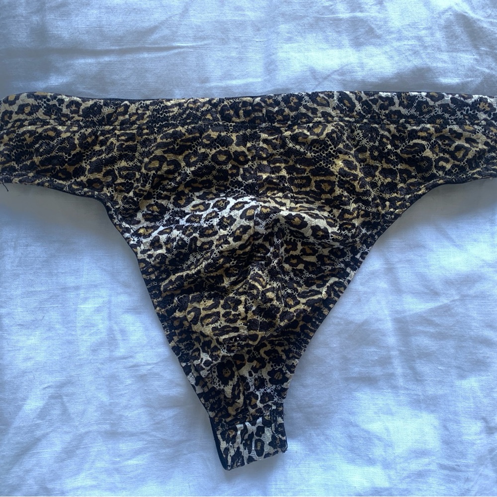 Cosabella Mens Leopard Print Thong in Size S